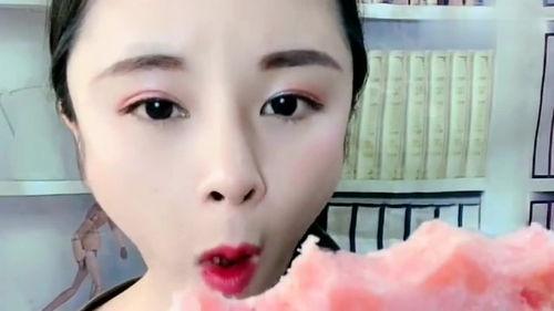 女生网红吃瓜视频下载,揭秘娱乐圈幕后真相 第2张 女生网红吃瓜视频下载,揭秘娱乐圈幕后真相 第2张